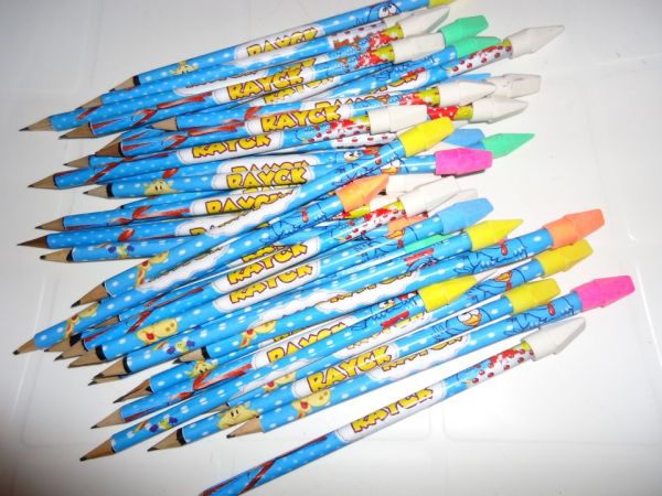 lápis personalizado com borracha